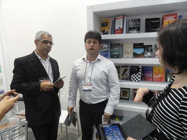 Jorge e o editor Fernando Dower